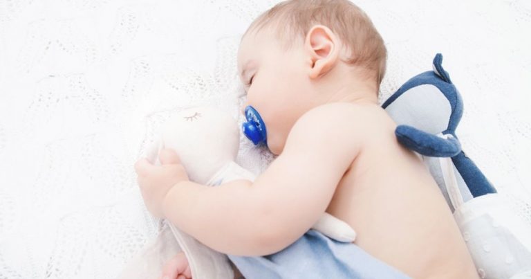4-astuces-pour-reguler-le-sommeil-de-bebe